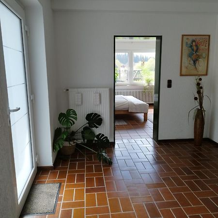 Moderne Ferienwohnung Mit Privatem Eingang - Rosa Kalletal ภายนอก รูปภาพ