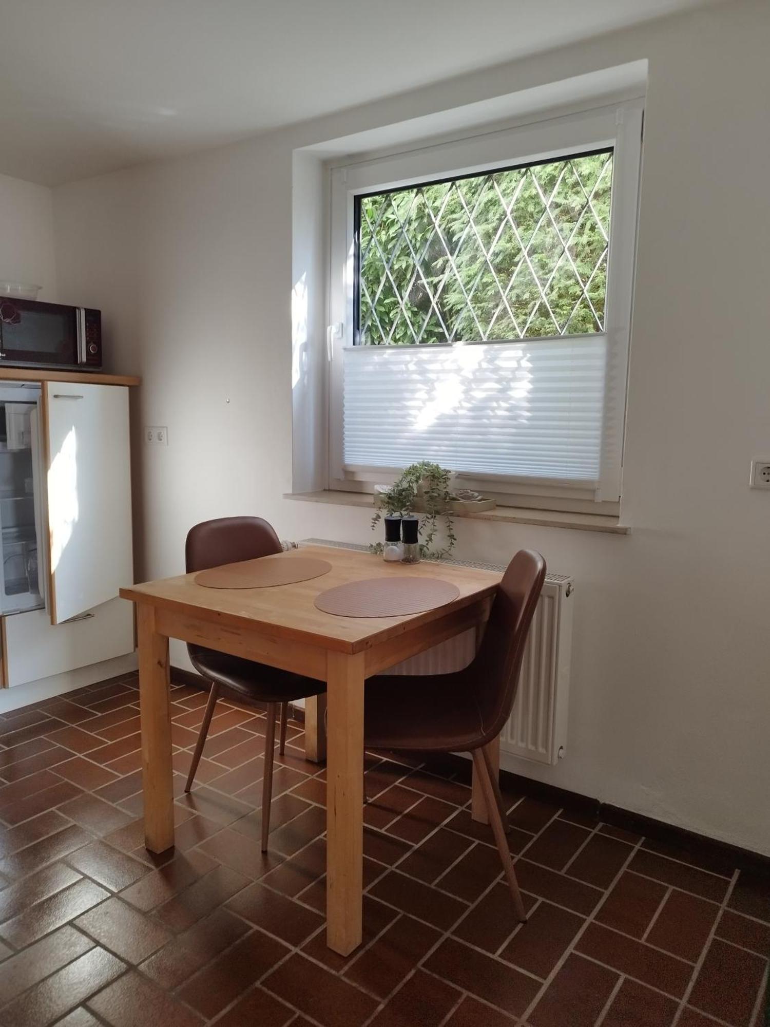 Moderne Ferienwohnung Mit Privatem Eingang - Rosa Kalletal ภายนอก รูปภาพ